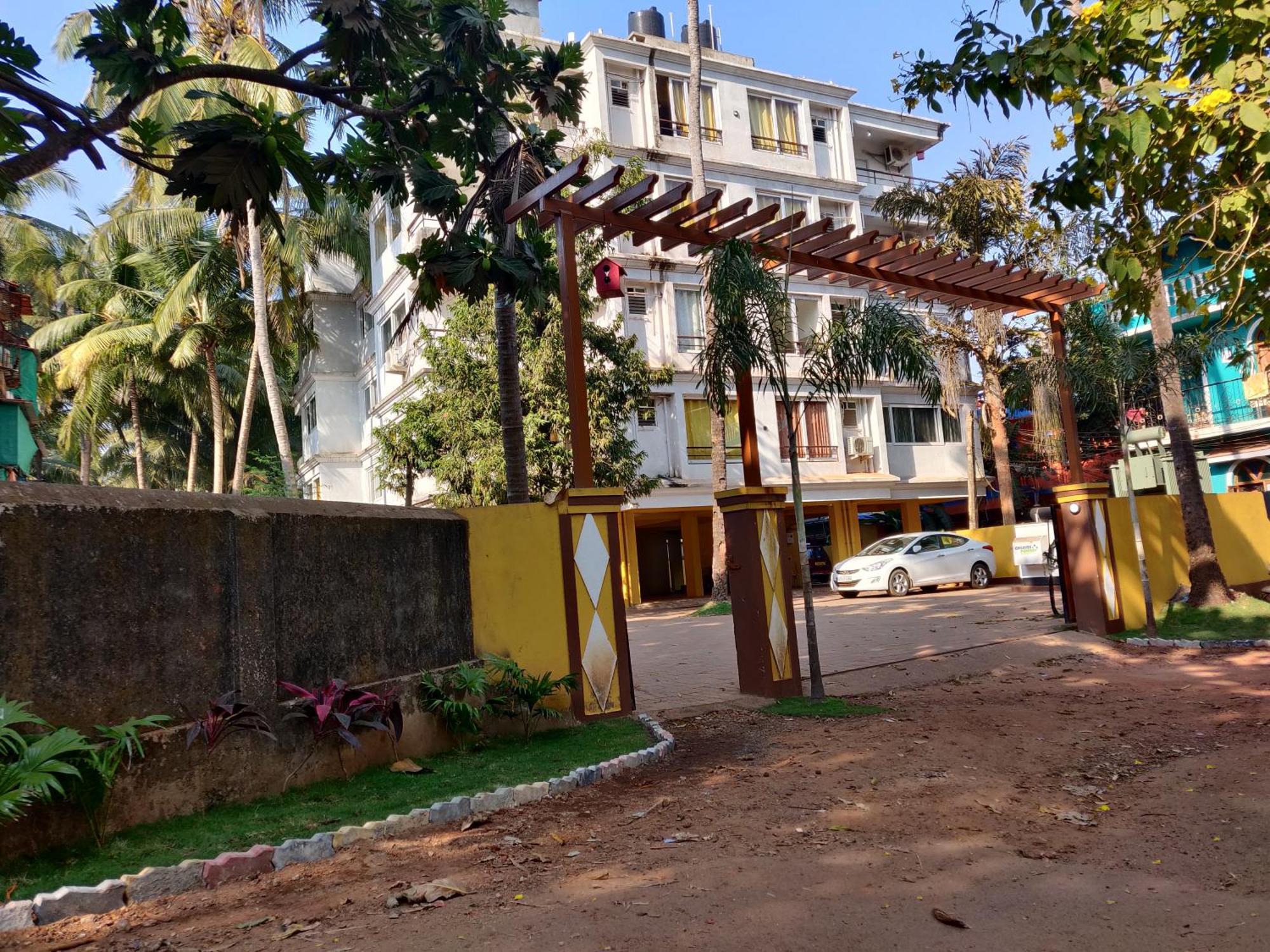 Aparthotel Luxury 2bhk Near Baga Beach With Pool